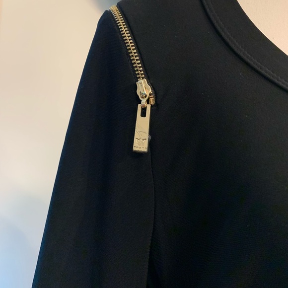 Gorgeous Chaus New York black zippered top size large - Picture 6 of 12